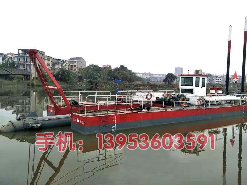 絞吸式抽沙船